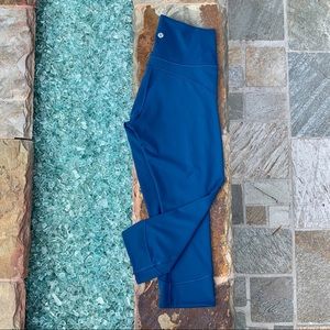 Lululemon Fast & Free size 6, 21” crop leggings